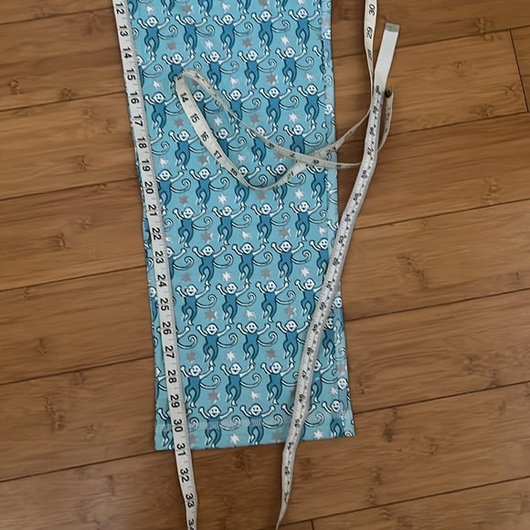 NWOT Roller Rabbit 
Star Monkey Pajamas set Hanukkah Holiday Large - Picture 8 of 8